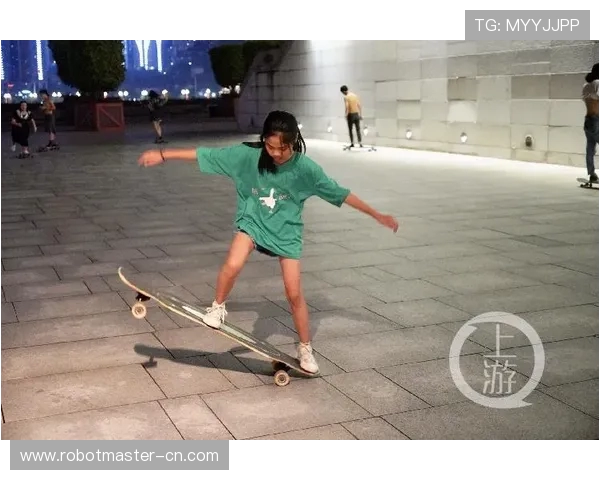 聚焦滑板文化：探索北京滑板队的速度与激情之旅